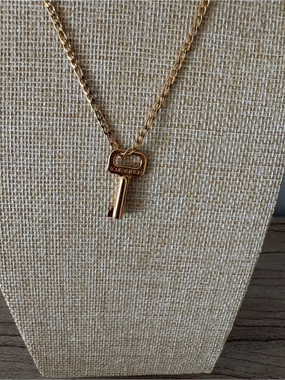 Louis Vuitton Gold Key + non branded Necklace - Elegant Women's Jewelry